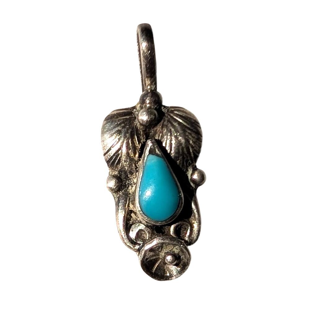 Vintage Sterling Silver Turquoise Pendant Leaf Floral Detail Dainty - Picture 2 of 4